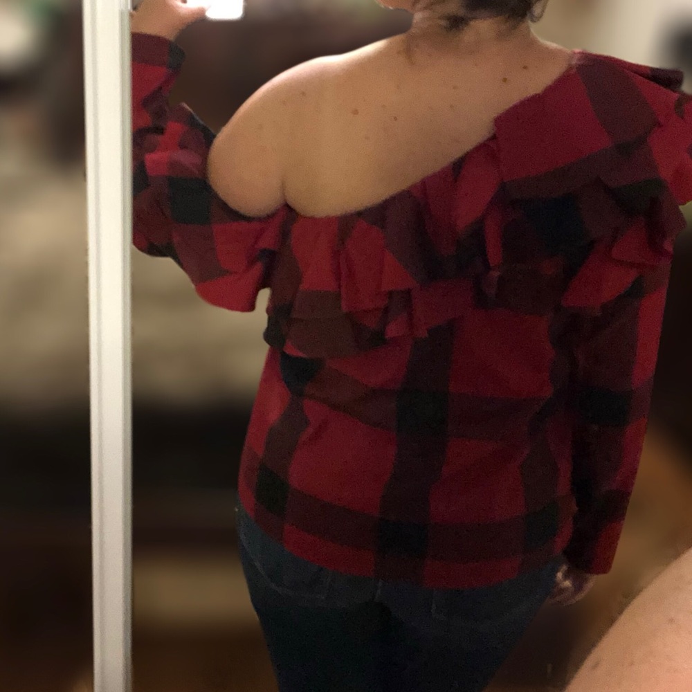 Gresyn Off One Shoulder Ruffle Plaid Checkered Top - Picture 6 of 8
